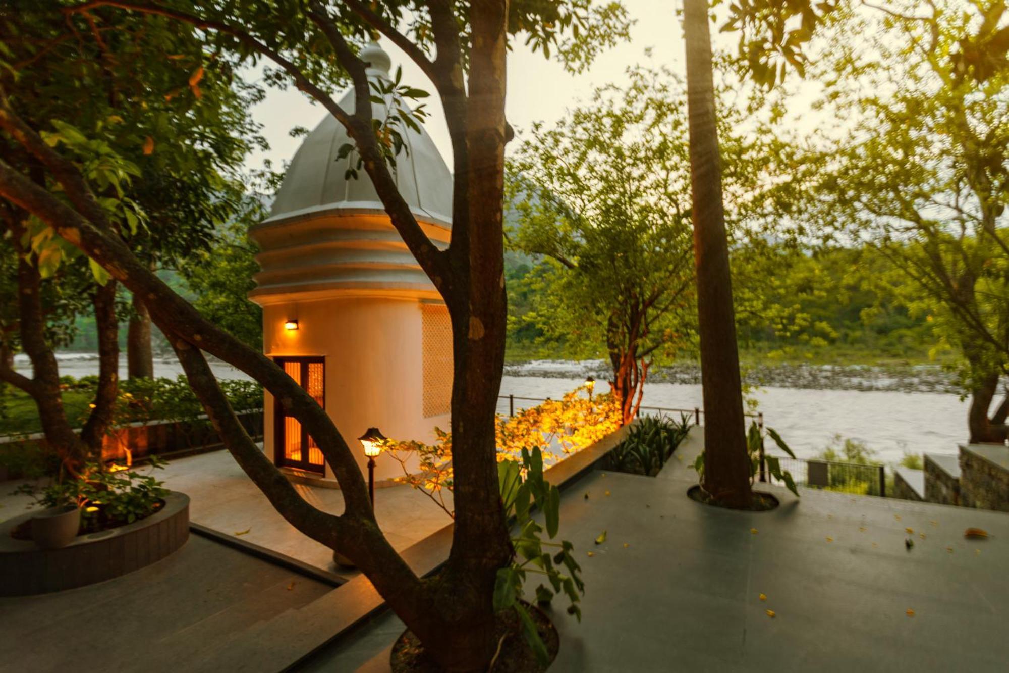 Anand Kashi By The Ganges Rishikesh - Ihcl Seleqtions Otel Sirasu Dış mekan fotoğraf