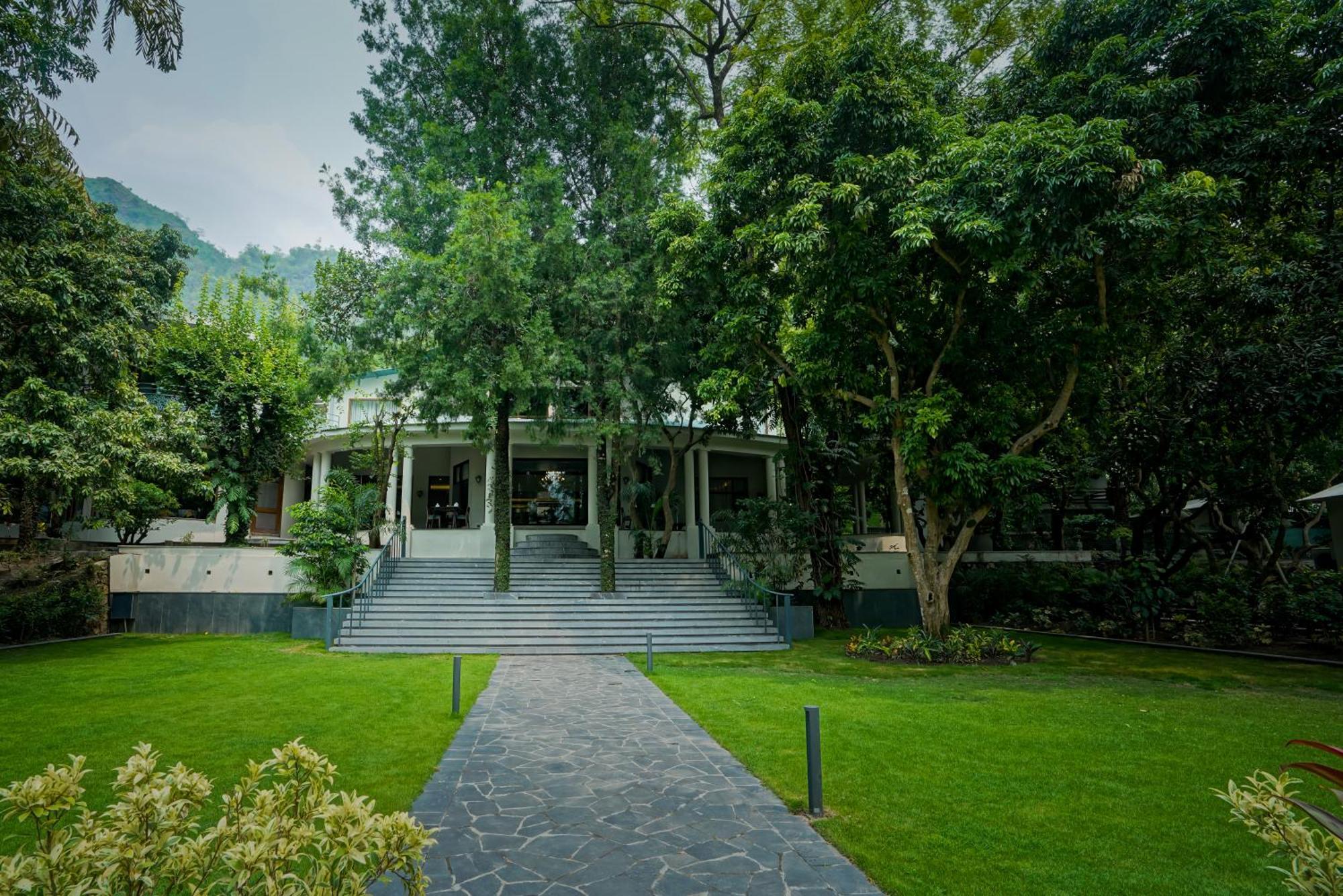 Anand Kashi By The Ganges Rishikesh - Ihcl Seleqtions Otel Sirasu Dış mekan fotoğraf