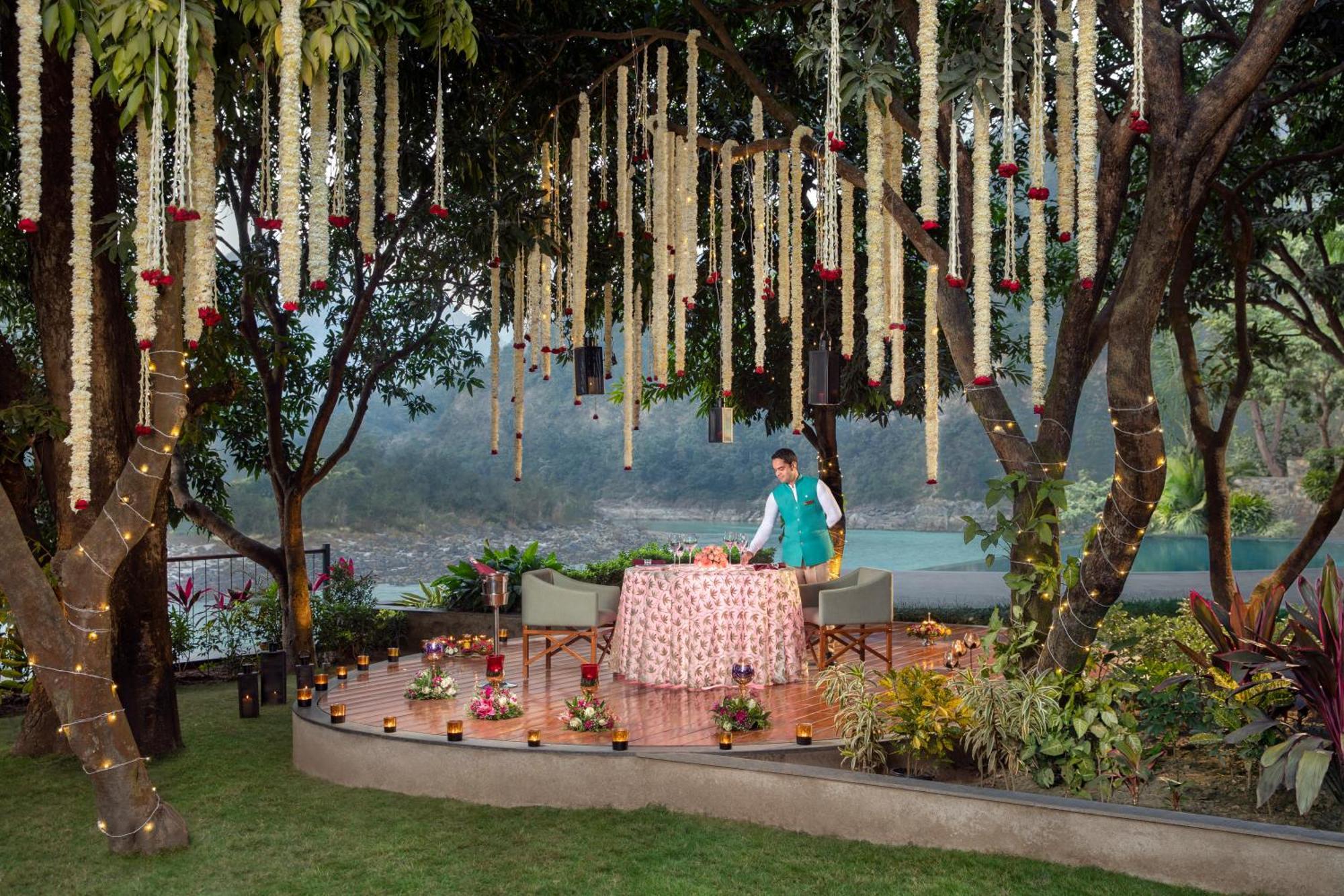 Anand Kashi By The Ganges Rishikesh - Ihcl Seleqtions Otel Sirasu Dış mekan fotoğraf